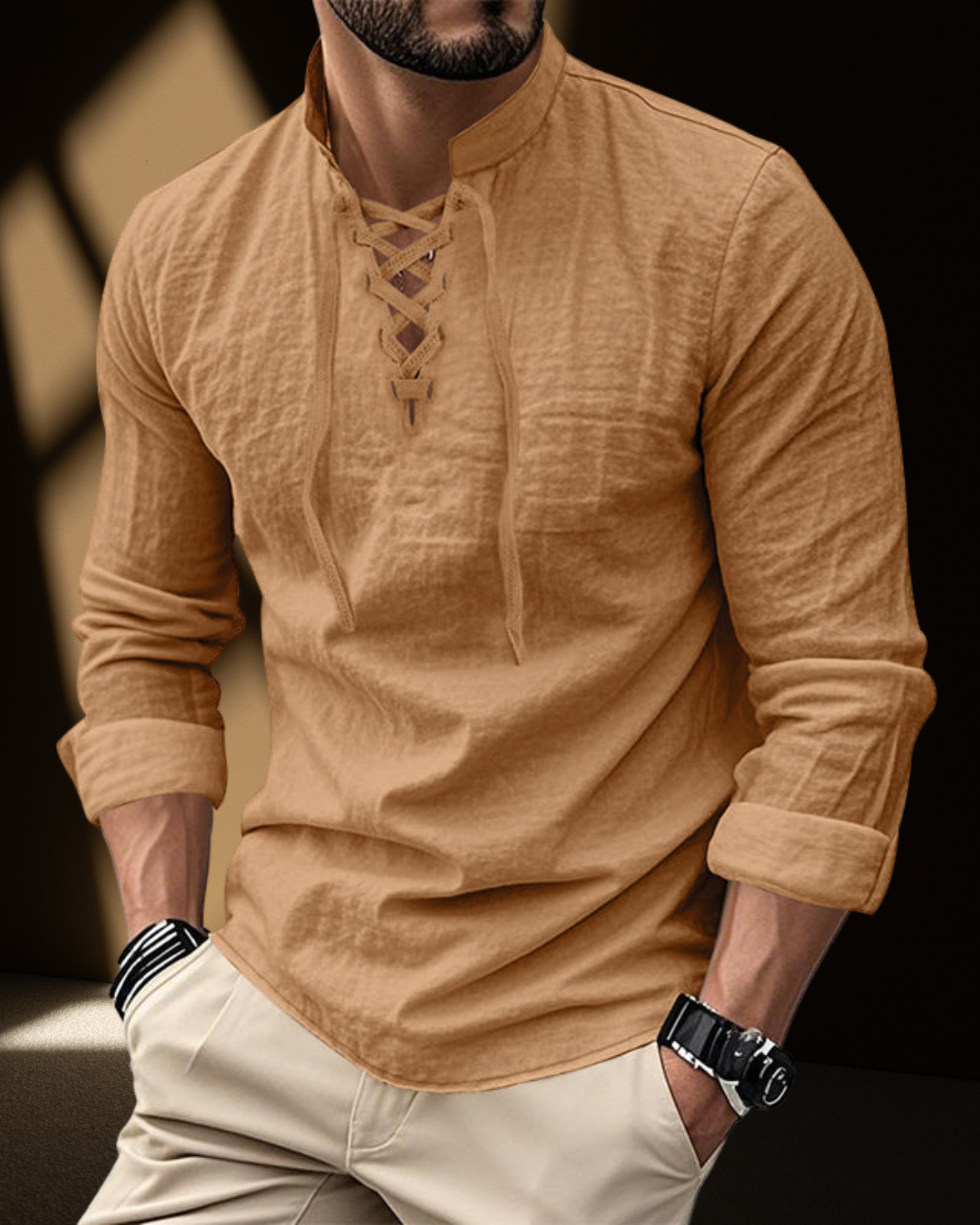 Camisa de Cuello en V con Cordones Renacentista