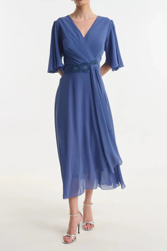 Vestidos Midi Fluidos: Elegancia con un Toque De Encanto