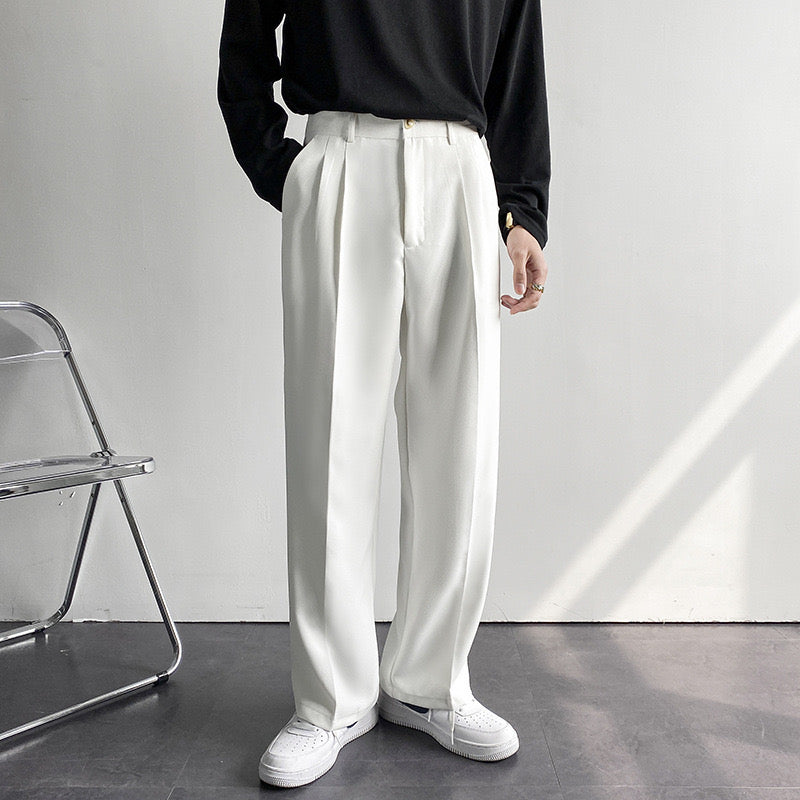Pantalón Plisado Ajustado