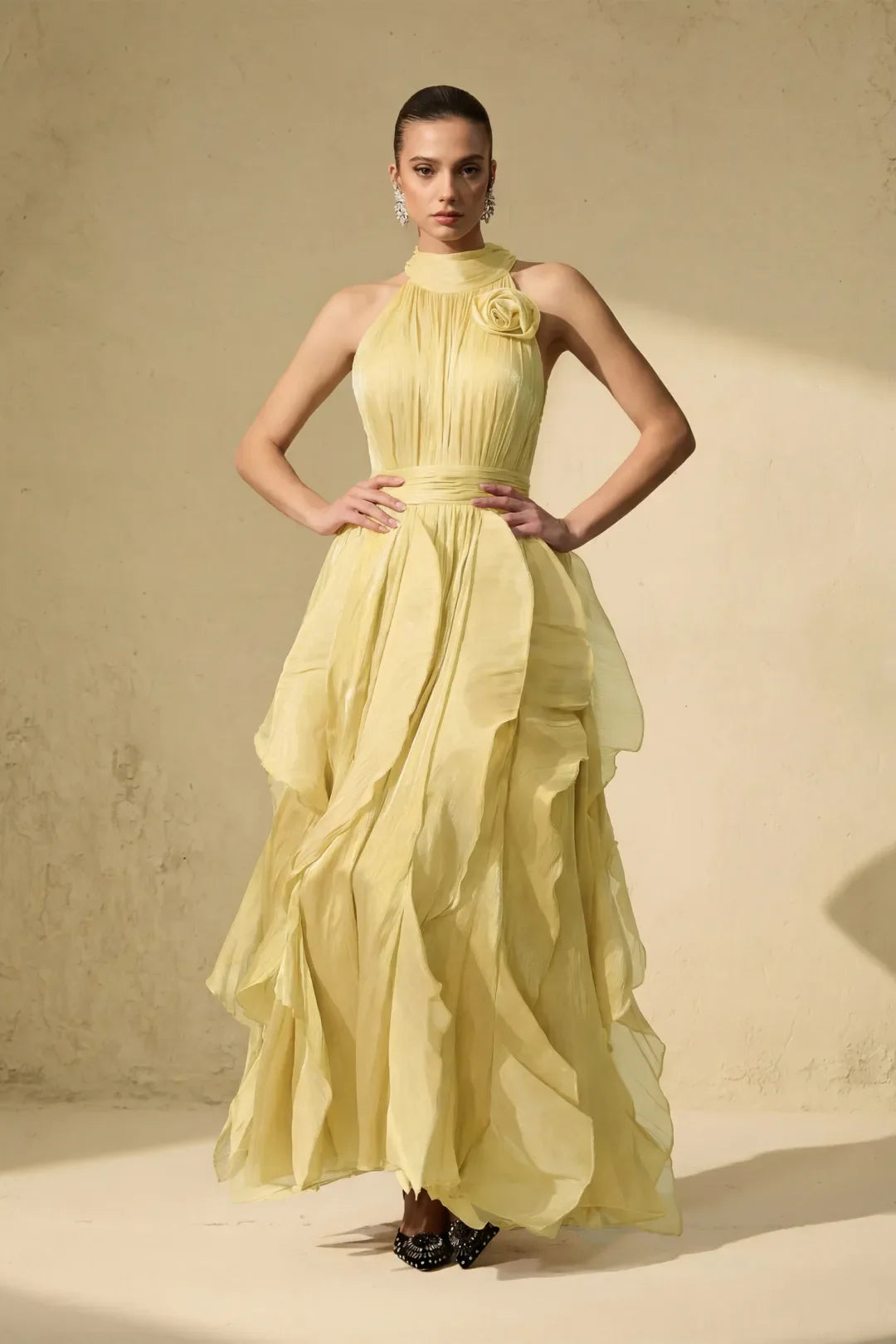 Rosetté — Vestido Maxi con Volantes en Color Blush