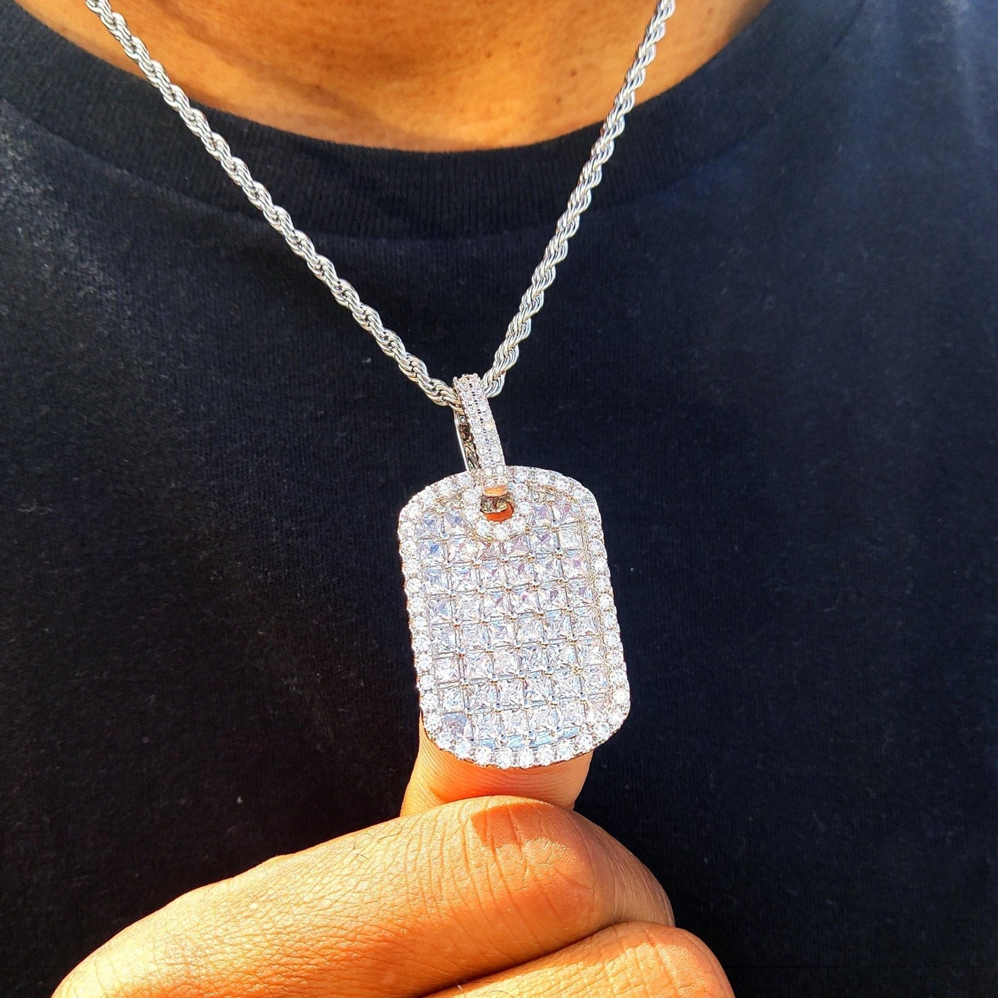 Placa de Perro de Diamante Dorado - Lujoso Colgante