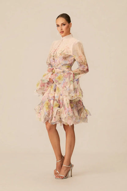 Lana  —  Vestido mini acampanado con estampado floral