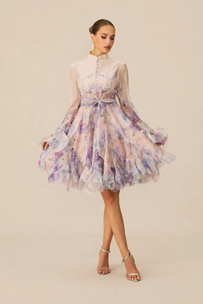 Lana  —  Vestido mini acampanado con estampado floral