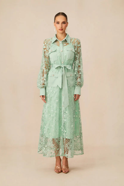 Rosa — Vestido Maxi con Cinturón de Encaje