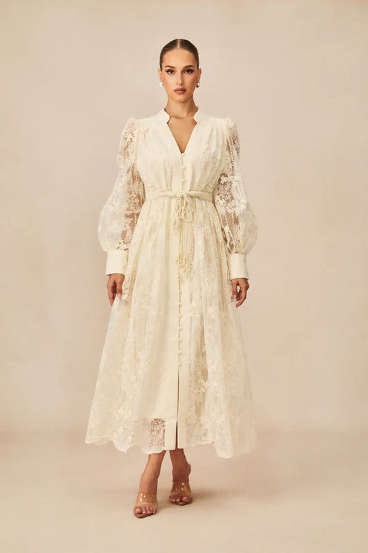 Madeline - Vestido Midi Bordado de Encaje con Escote en V