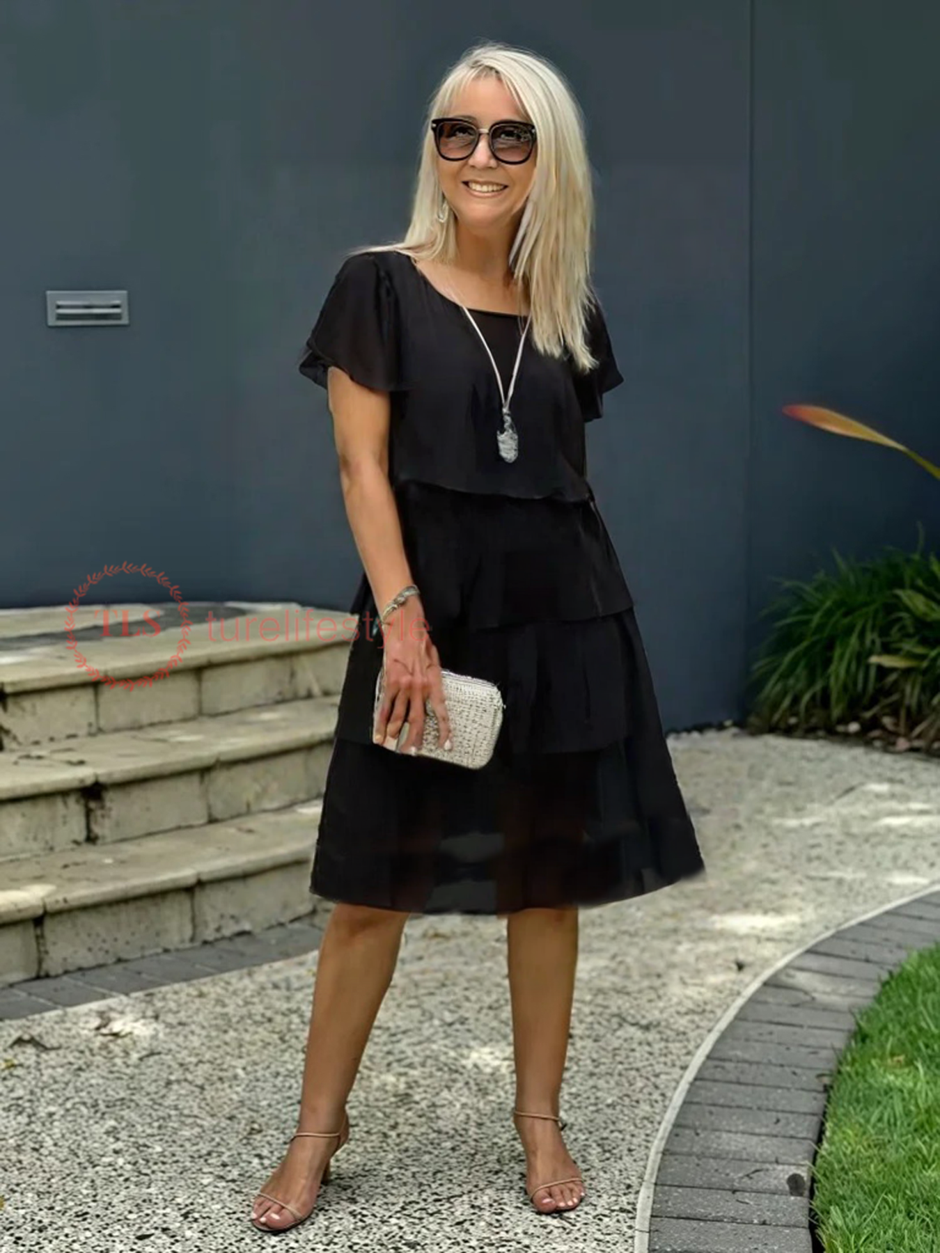 Capa Suelta - Elegante Vestido de Chiffon