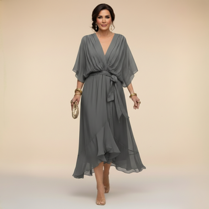 Monica - Elegante Vestido de Chiffon con Escote en V