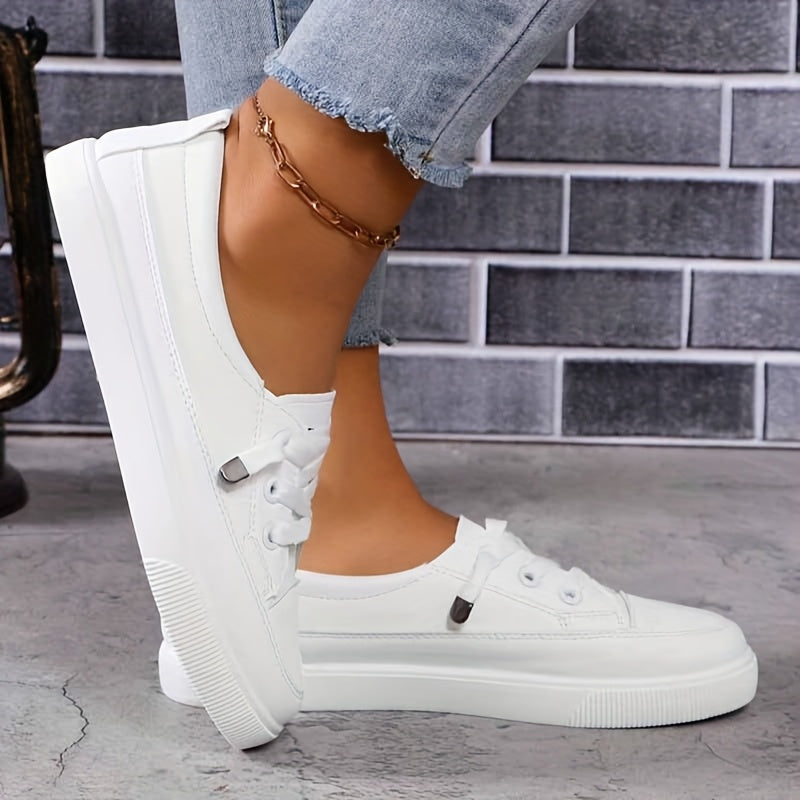 Azzy - Cómodos Zapatos planos de mujer blancos con cordones transpirables