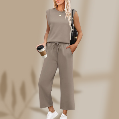 Leona — Conjunto de Top de Manga Corta y Pantalones Anchos