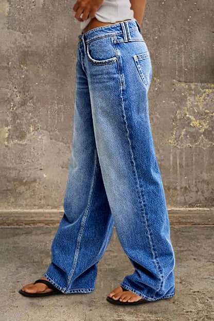 Jeans de Pierna Recta con Cintura Media - Elegantes y Audaces