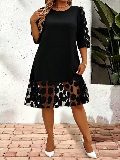 Puntelle — Vestido Midi de Talla Grande con Detalles de Puntos Flare