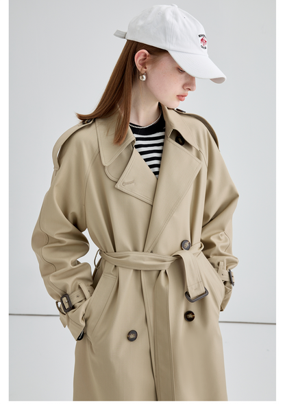 Trench Coat Británico de Largo Medio