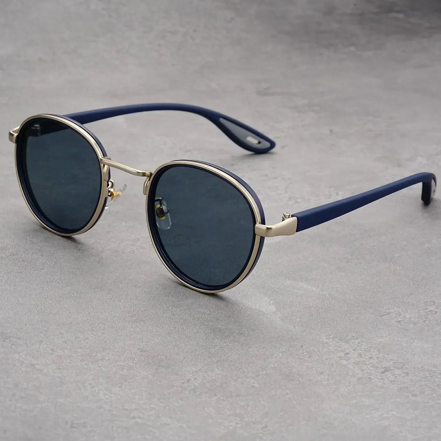 Carson Rift — Gafas de sol redondas vintage
