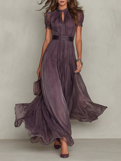 Vestido de Encaje Violeta Flavia con Escote Caído