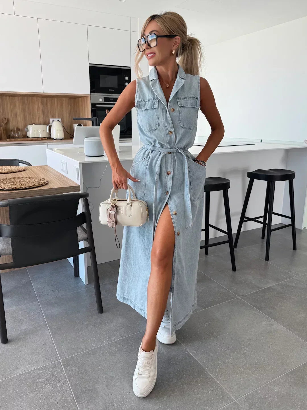 Isabelle — Vestido Maxi de Denim con Cinturón
