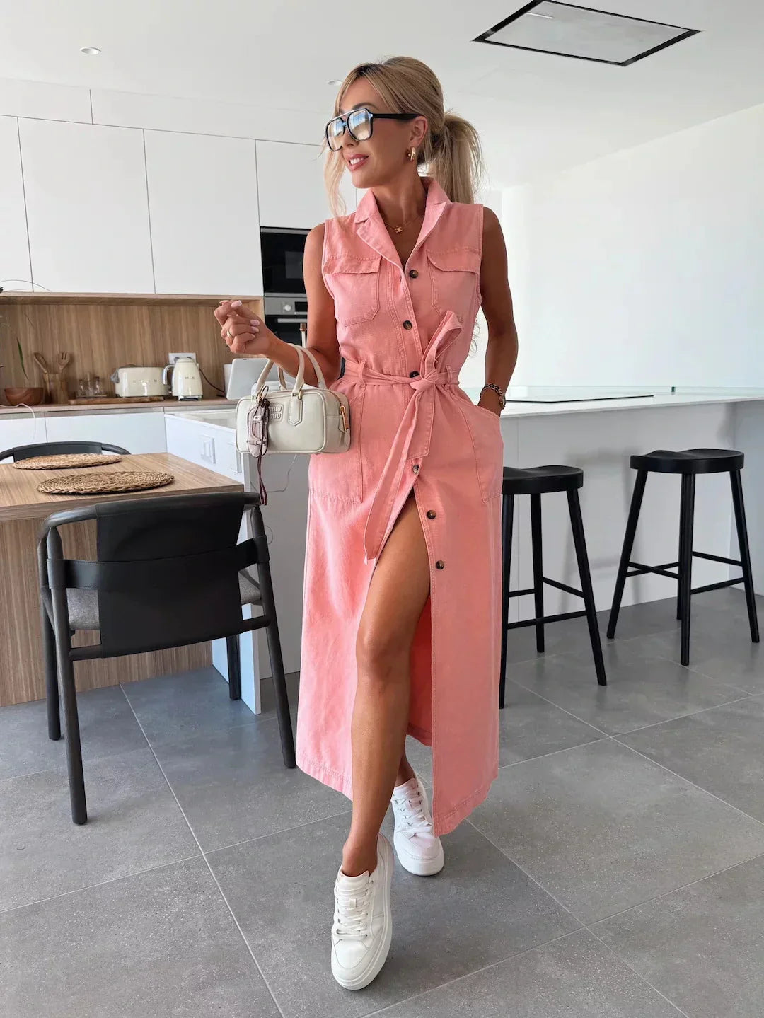Isabelle — Vestido Maxi de Denim con Cinturón
